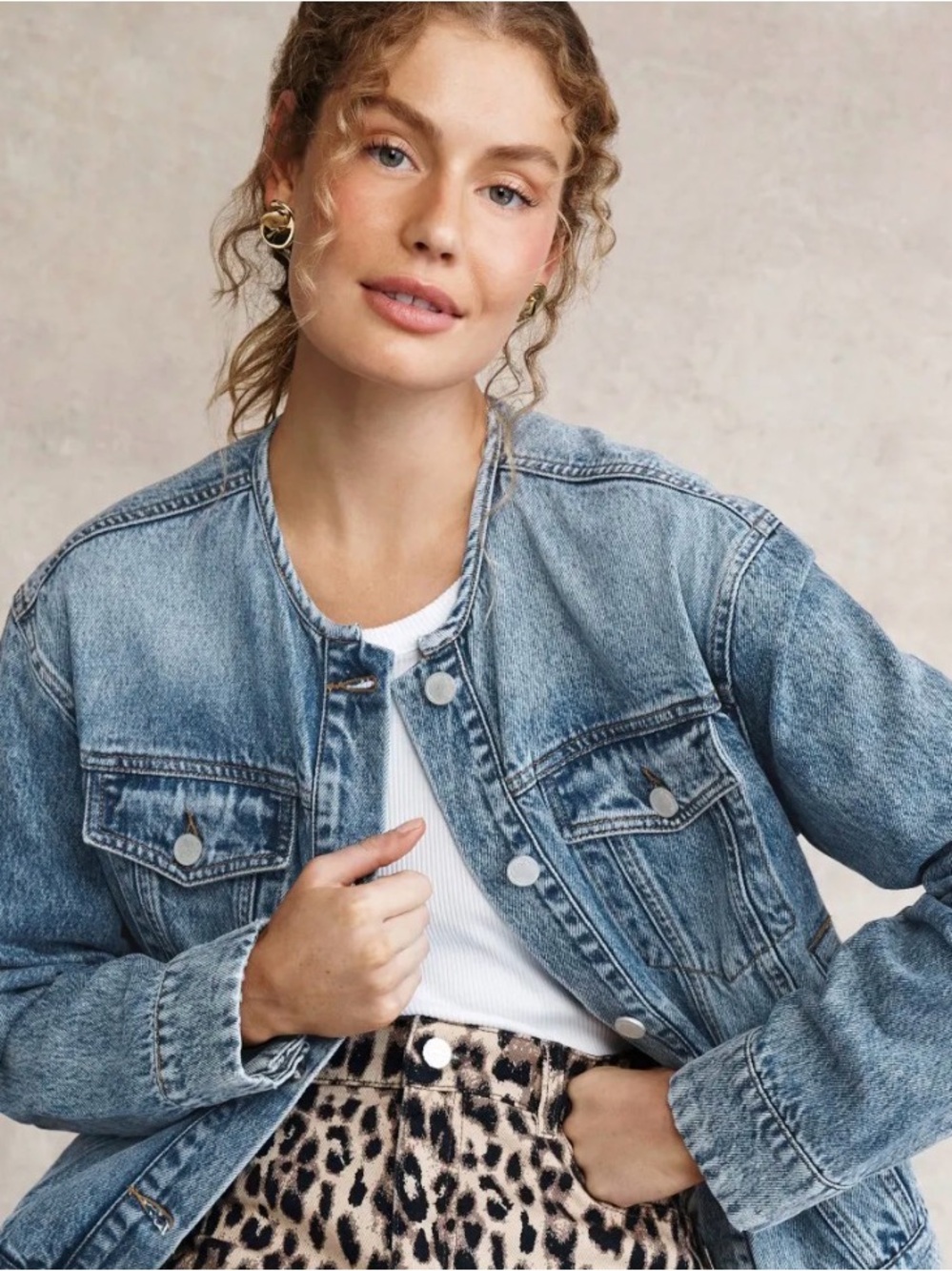 NWT Denim Blank NYV Light Wash Jacket - Blue